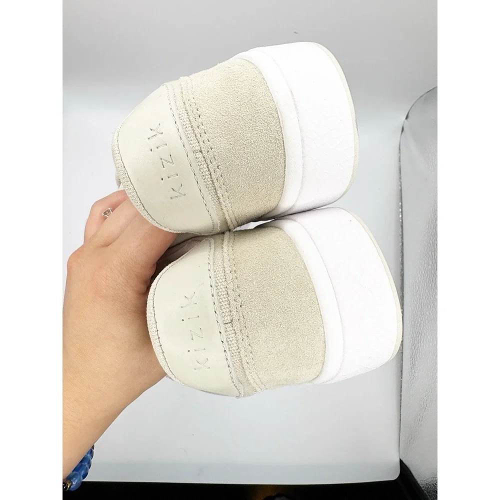 Kizik Womens Prague 2 Sneakers Cream Size 9 Womens